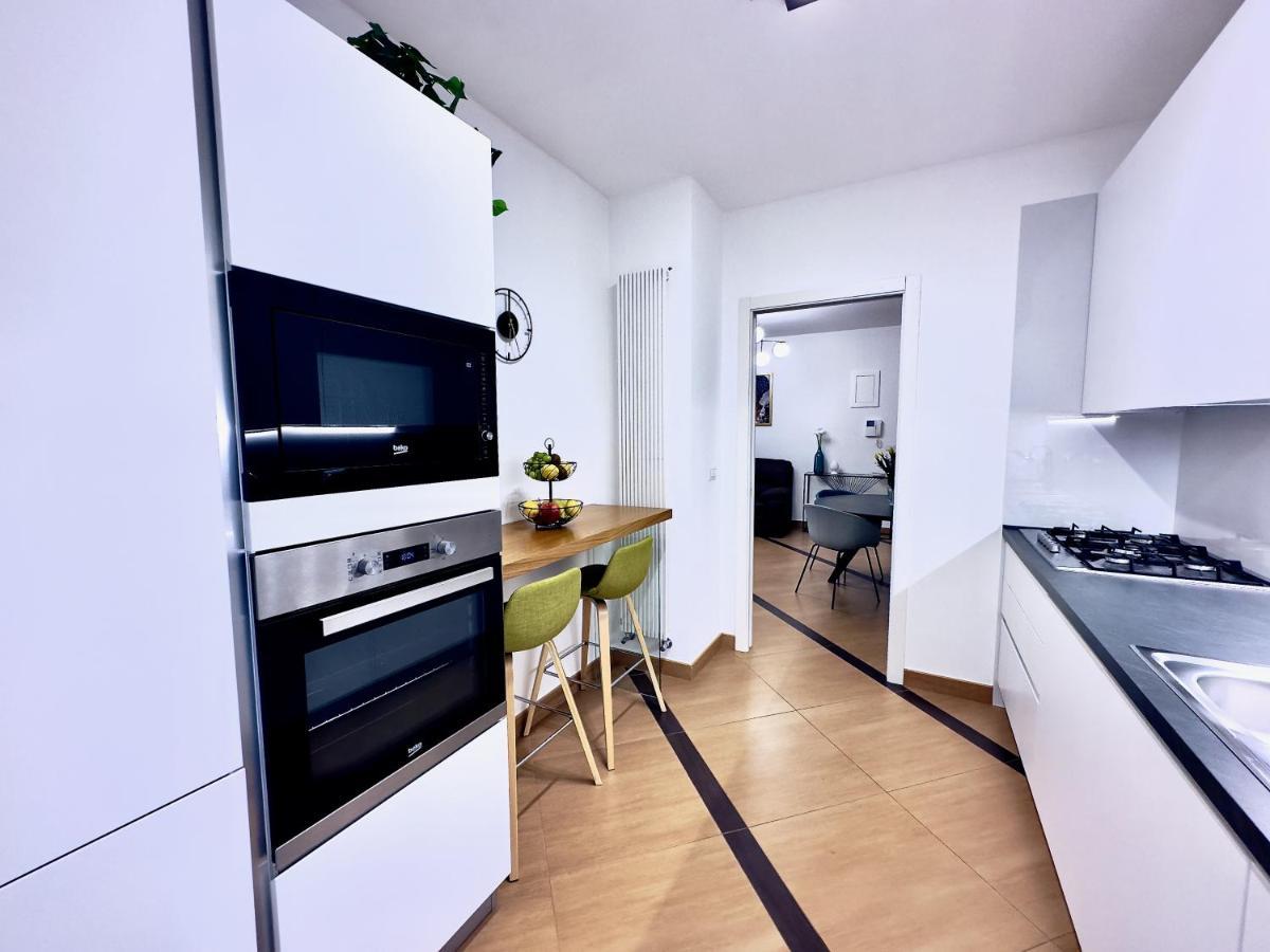 Salento Sweet Home - Obelisco Luxury Apartment 莱切 外观 照片